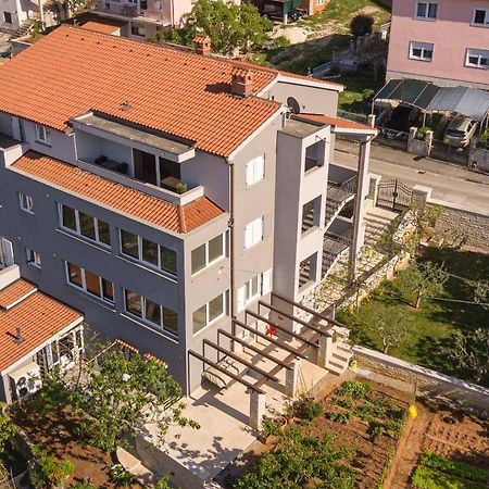 Apartment Flora Πούλα Εξωτερικό φωτογραφία
