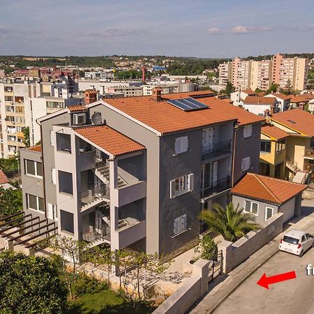 Apartment Flora Πούλα Εξωτερικό φωτογραφία