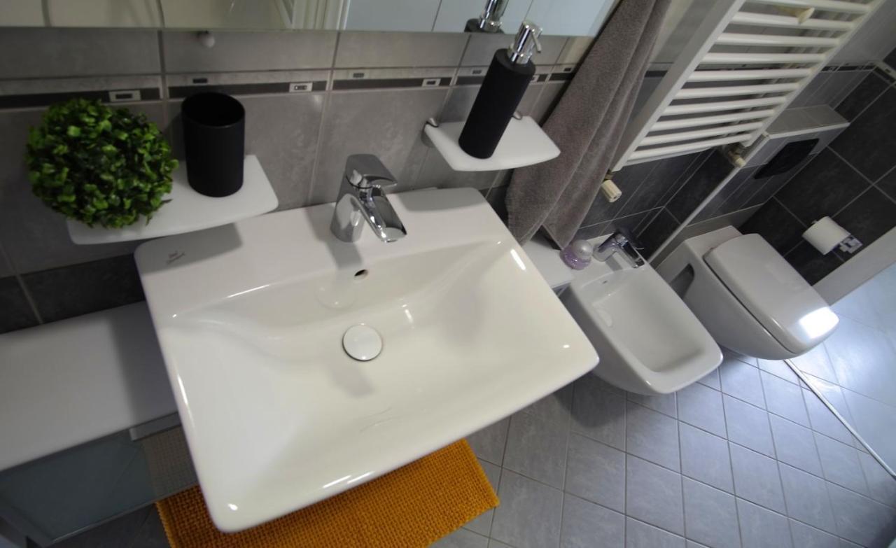 Apartment Flora Πούλα Εξωτερικό φωτογραφία